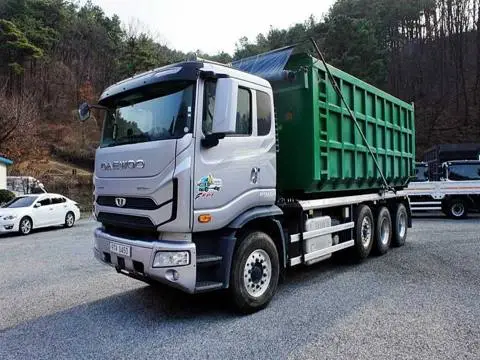 타타대우 프리마 22.5톤 암롤 2021년식 프리마 암롤 전측면