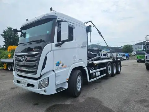 현대 엑시언트 24톤 암롤 2019년식 엑시언트 암롤 전측면