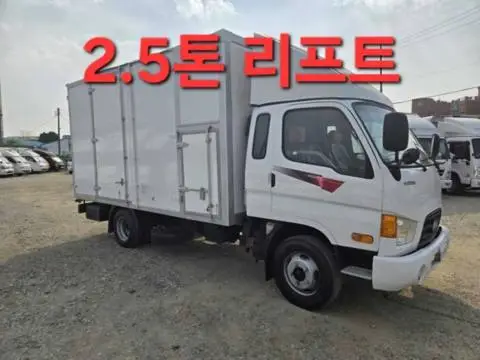 현대 마이티 2.5톤 내장탑 2011년식 사진 1