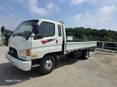 현대 마이티 3.5톤 카고 2011년식 마이티 카고 전측면