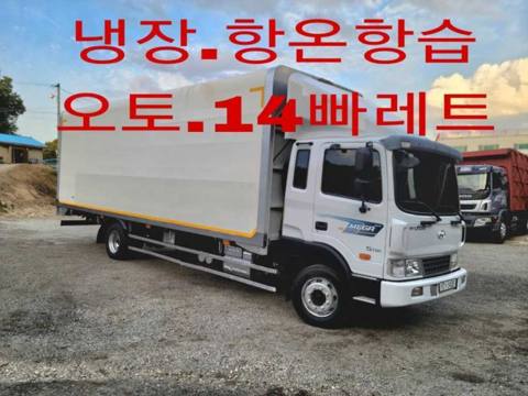 4.5톤 윙바디 2017년식 사진 1
