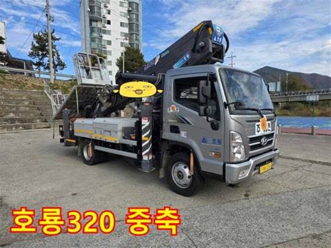 현대 올뉴마이티 3.5톤 고소작업차 2021년식 전측면 외관